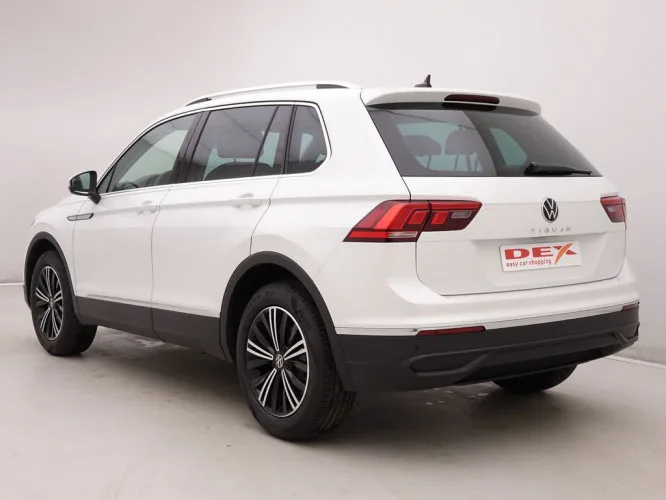 Volkswagen Tiguan 1.5 TSi 150 Life + GPS + Virtual Pro + Winter + LED + Nizza18 Image 4