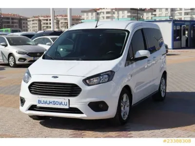 Ford Tourneo Courier 1.5 TDCi Delux